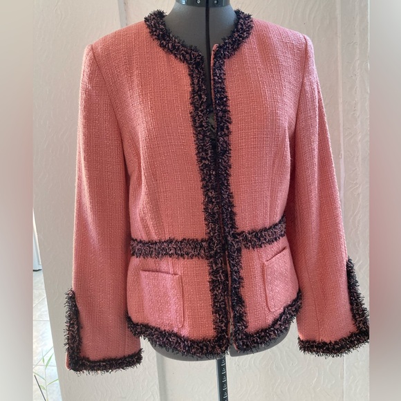 NWOT apt.9 Pink Tweed Jacket with black Trim detailed sleeve size 14 - Picture 3 of 16